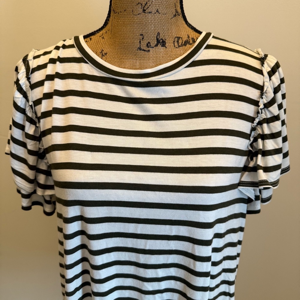 Green Envelope Black and White Striped Tee - Picture 3 of 9